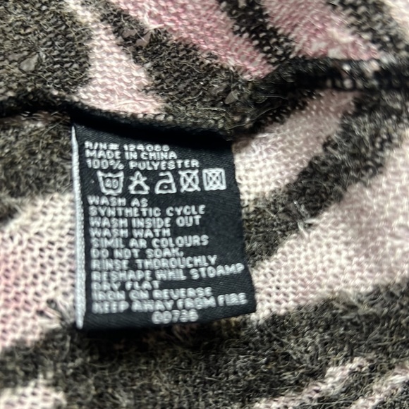 Mechant Animal Print Sweater - Picture 4 of 5